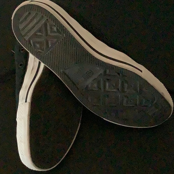 CONVERSE LOW TOP SNEAKERS  MEN 7 - Picture 7 of 9